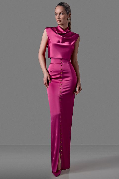 Атласный топ с драпировкой у горловины