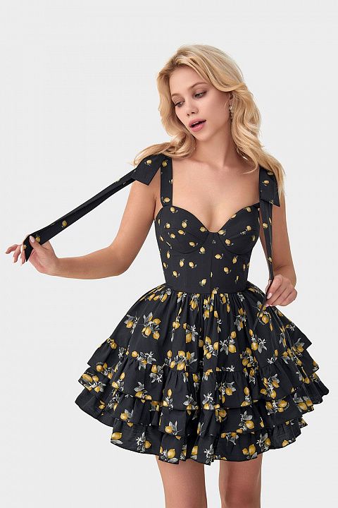 Платье с корсетным верхом