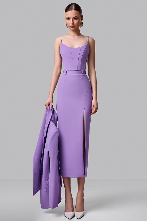 Юбка миди прямая с акцентным разрезом