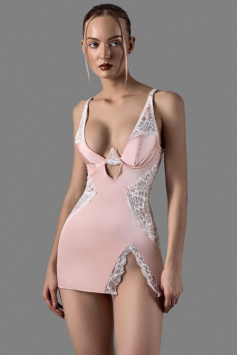 Сорочка с трусиками-стрингами