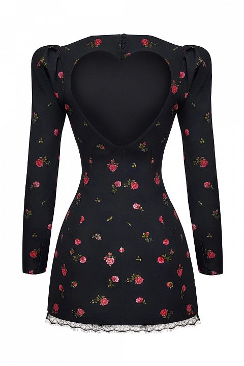 Платье с вырезом на спине